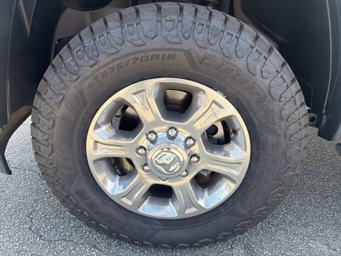 Used 2024 RAM 2500 Big Horn image 11