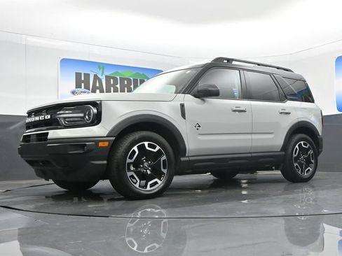 Used 2024 Ford Bronco Sport Outer Banks w/ Tech Package AWD/4WD image 19