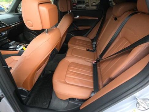 Used 2023 Audi Q5 2.0T Premium Plus w/ Premium Plus Package image 18