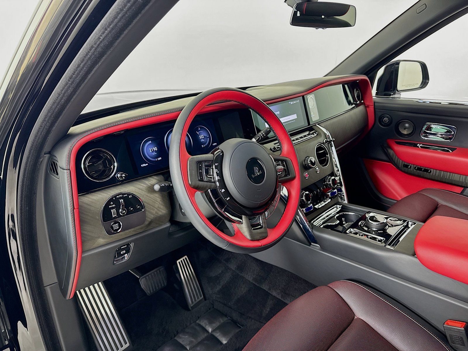 Certified 2026 Rolls-Royce Cullinan w/ Cullinan Package AWD/4WD image 11