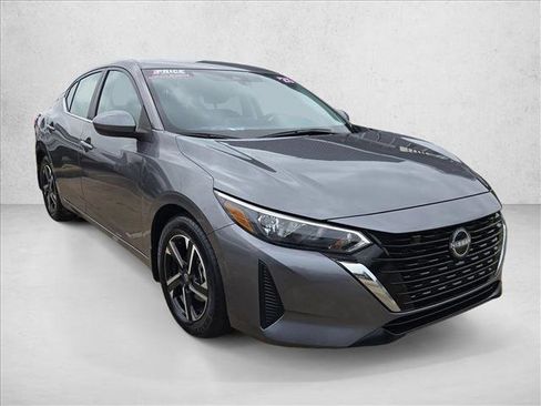 Used 2025 Nissan Sentra SV w/ All-Weather Package FWD image 3