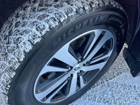 Used 2019 Subaru Outback 2.5i Limited w/ Popular Package #2 image 26