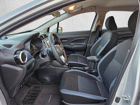 Used 2025 Nissan Versa SV w/ Trunk Package FWD image 16