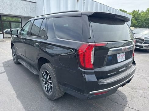 Used 2023 GMC Yukon AT4 AWD/4WD image 9