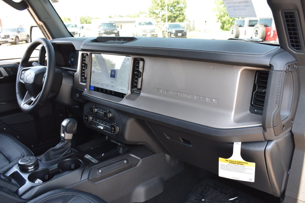 New 2026 Ford Bronco Outer Banks AWD/4WD image 32