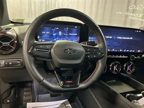 Used 2024 Chevrolet Blazer EV RS image 15