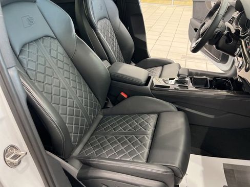 Used 2024 Audi S4 Premium Plus w/ Premium Plus Package image 21