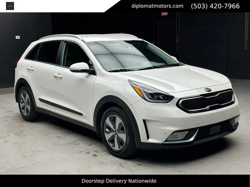 Used 2018 Kia Niro EX Premium image 8