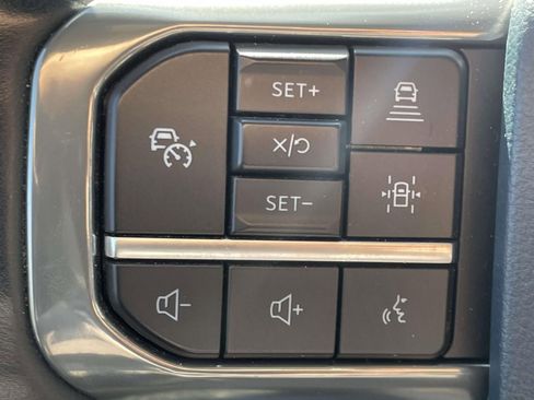 Used 2023 Ford F150 Limited image 28