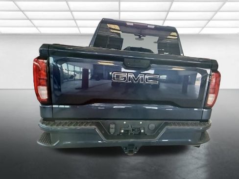 Used 2020 GMC Sierra 1500 Elevation w/ Elevation Value Package RWD image 2