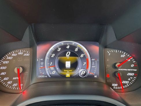 Used 2015 Chevrolet Corvette Stingray Coupe w/ 2LT Preferred Equipment Group image 17