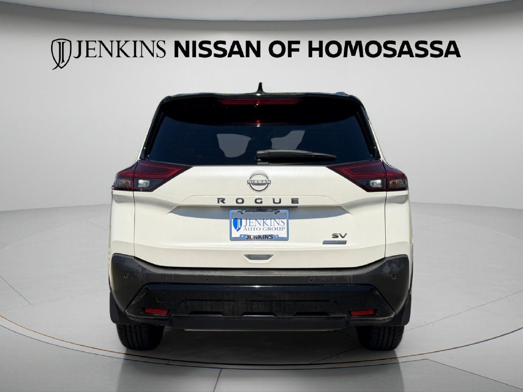 Used 2023 Nissan Rogue SV w/ SV Premium B Package FWD image 6