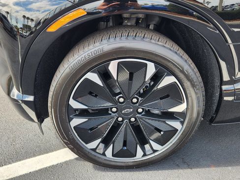 New 2026 Chevrolet Blazer EV RS image 4