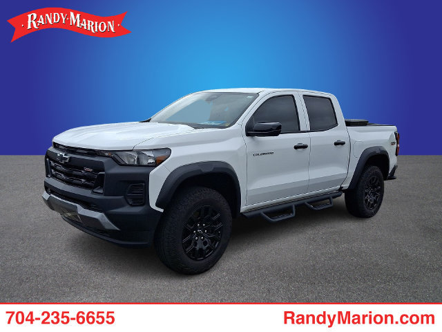 Used 2026 Chevrolet Colorado Trail Boss AWD/4WD image 1