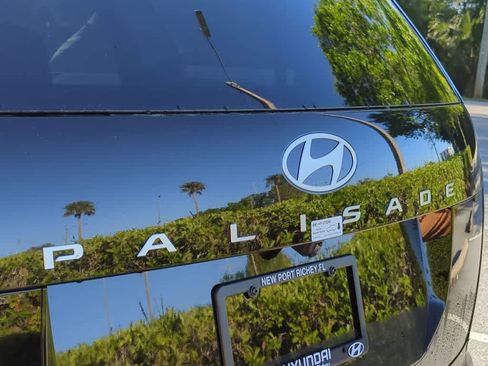 New 2026 Hyundai Palisade Limited FWD image 13