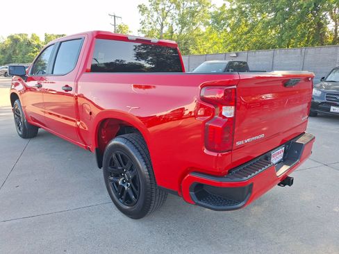 Used 2026 Chevrolet Silverado 1500 Custom RWD image 4