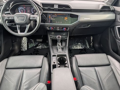 Used 2023 Audi Q3 2.0T Premium w/ Black Optic Sport Package AWD/4WD image 10