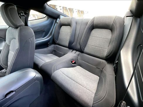 Used 2025 Ford Mustang Coupe image 19