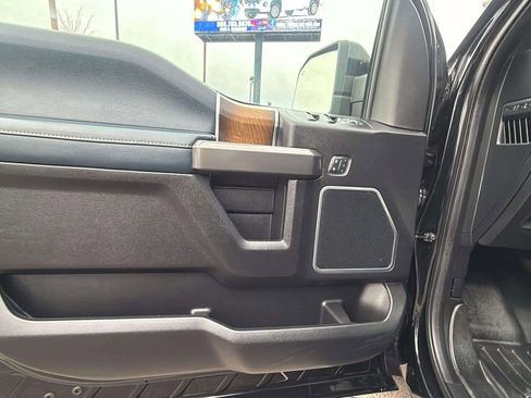 Used 2018 Ford F150 Limited w/ Trailer Tow Package image 22