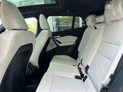 New 2026 BMW X2 xDrive28i w/ Technology Package image 23