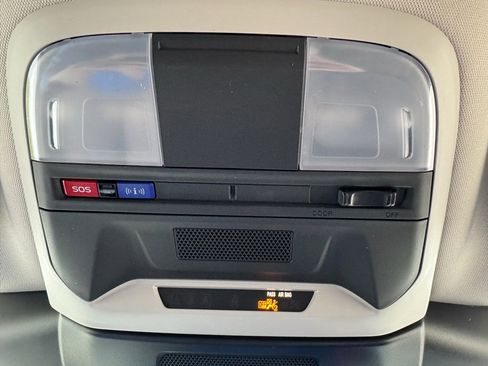 New 2026 Subaru Crosstrek 2.5i Limited w/ Crosstrek Mirror Package image 24