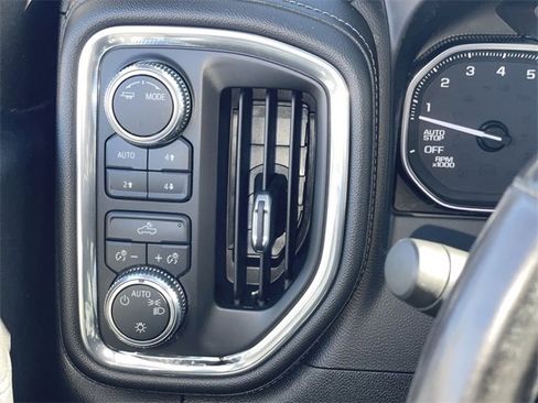 Certified 2021 GMC Sierra 1500 SLE w/ X31 Off-Road Package image 10