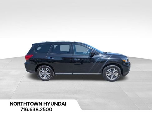 Used 2019 Nissan Pathfinder SL AWD/4WD image 12