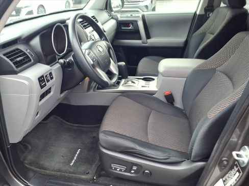 Used 2011 Toyota 4Runner Trail image 5