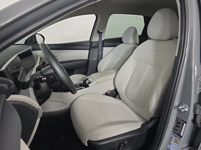 Used 2025 Hyundai Tucson SEL AWD/4WD image 23