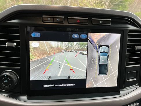 Used 2024 Ford F150 XLT w/ Mobile Office Package image 19