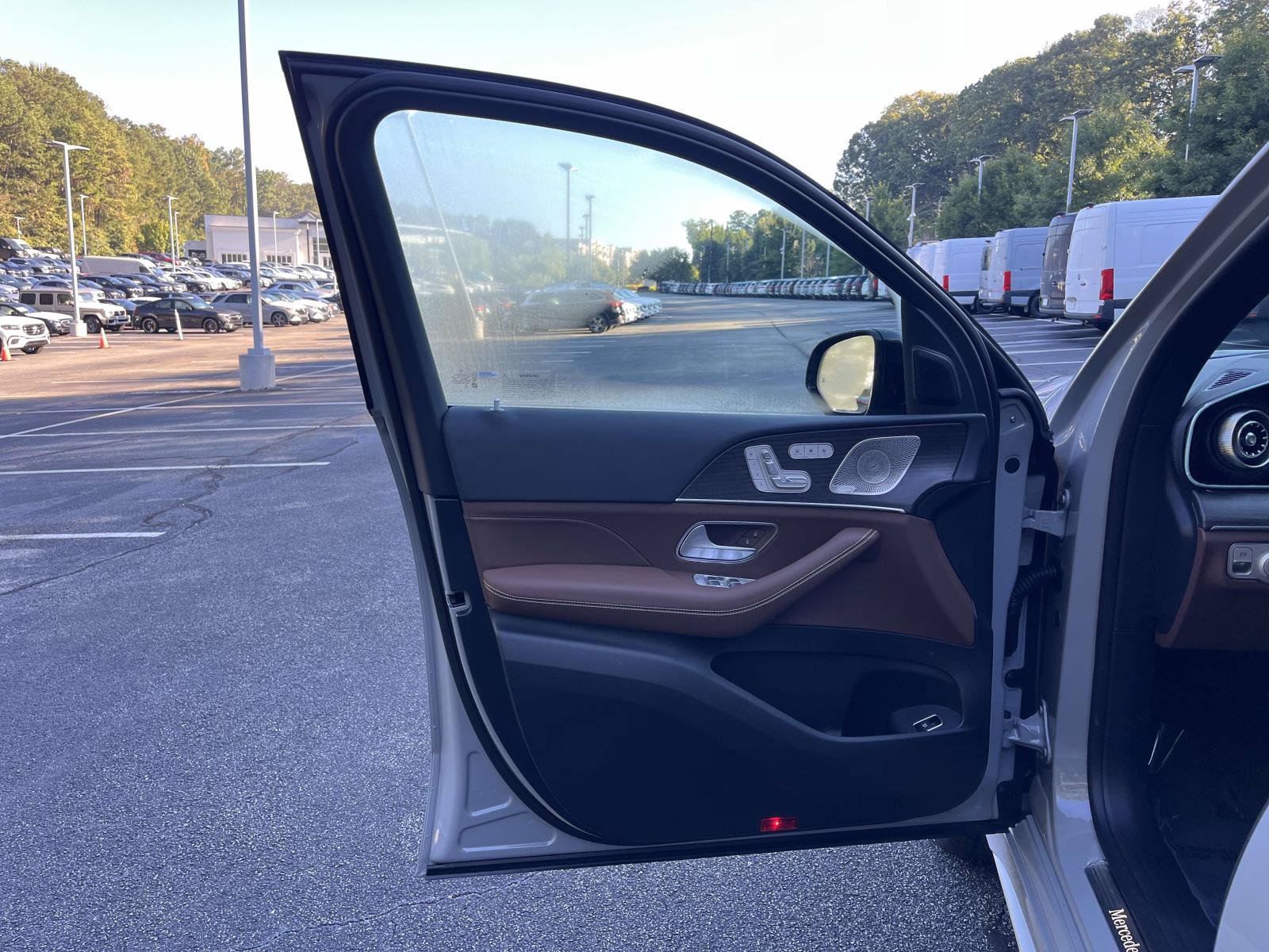 New 2027 Mercedes-Benz GLS 450 4MATIC image 18