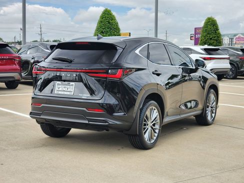 Certified 2022 Lexus NX 350h AWD w/ Vision Package image 7