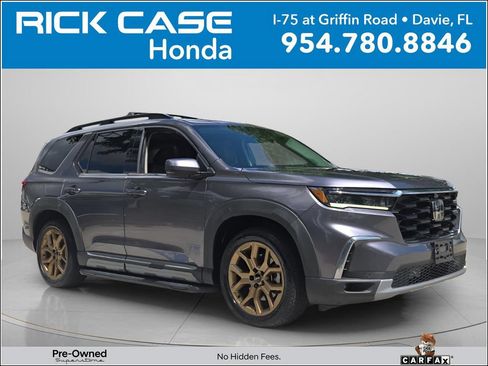 Used 2023 Honda Pilot Elite image 1