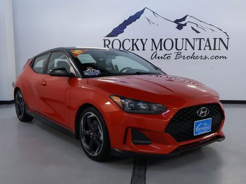 Used 2019 Hyundai Veloster Turbo R-Spec image 1