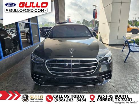 Used 2022 Mercedes-Benz S 580 4MATIC Sedan image 2