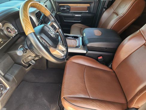 Used 2018 RAM 3500 Laramie Longhorn image 13