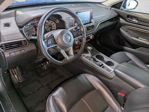 Used 2020 Nissan Altima 2.5 SR w/ Premium Package AWD/4WD image 9