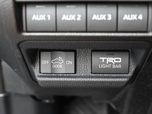 Certified 2025 Toyota Tacoma TRD Pro AWD/4WD image 16