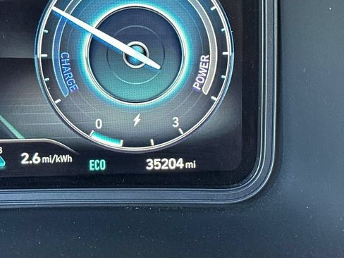 Used 2023 Hyundai Kona SE w/ Cargo Package FWD image 23