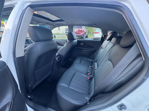 Used 2017 INFINITI QX50 AWD w/ Premium Plus Package image 29