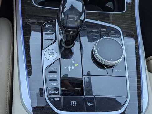 Used 2020 BMW X5 xDrive40i w/ Premium Package image 12