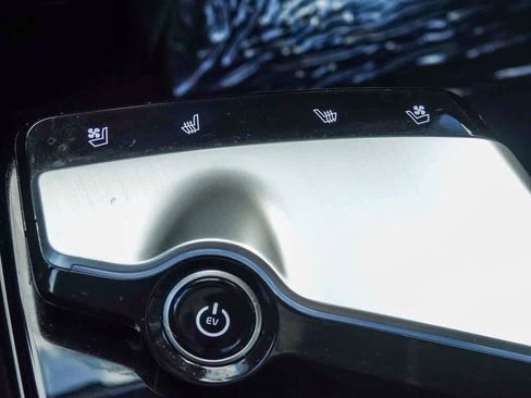 Used 2022 Kia EV6 GT-Line w/ GT-Line Suede Seat Package image 21