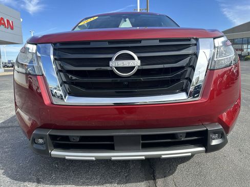 Certified 2023 Nissan Pathfinder SL image 36