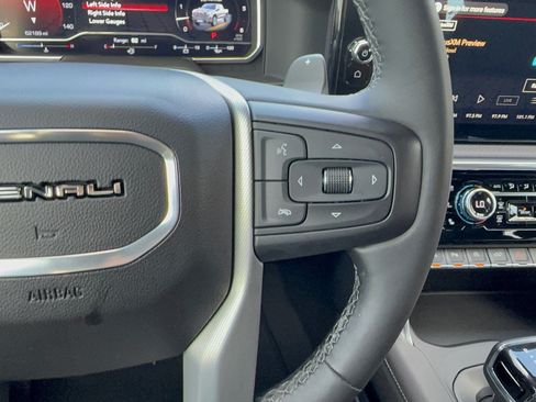 Used 2023 GMC Sierra 1500 Denali w/ Denali Reserve Package RWD image 19
