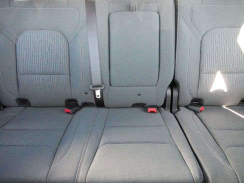 Used 2022 RAM 1500 Big Horn image 13