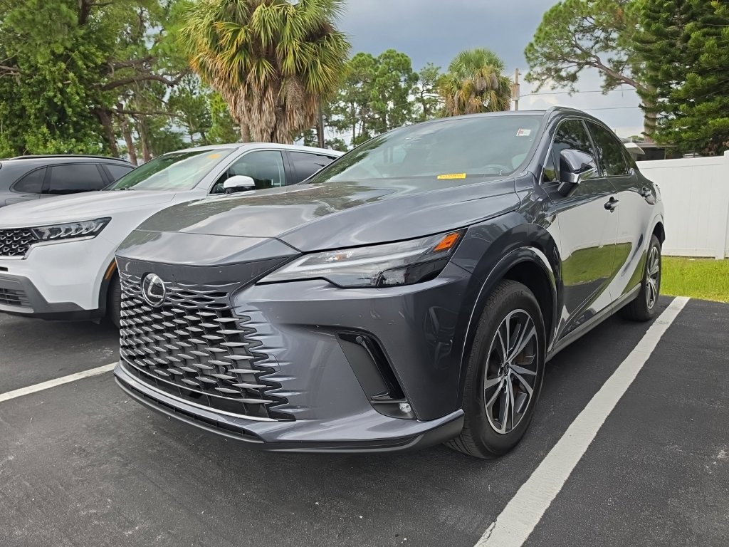 Used 2025 Lexus RX 350 Premium w/ Accessory Package FWD image 6