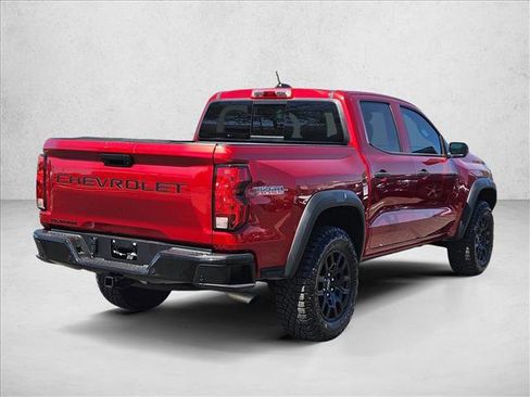 Used 2025 Chevrolet Colorado Trail Boss AWD/4WD image 5