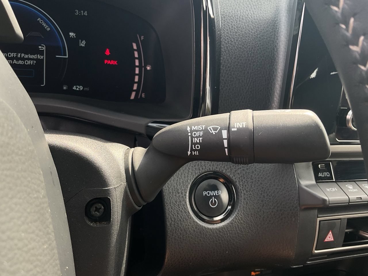 Used 2025 Toyota Camry SE FWD image 34