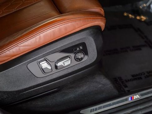 Used 2022 BMW X7 xDrive40i w/ M Sport Package image 50