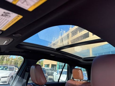 Used 2025 Lincoln Aviator Reserve w/ Jet Appearance Package image 12